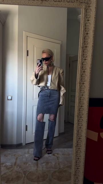 Washed ripped jeans
